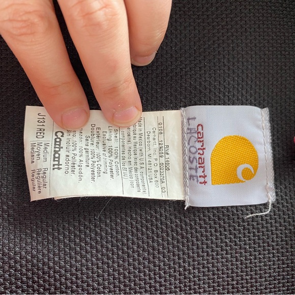 Red Carhartt coat - Picture 4 of 7